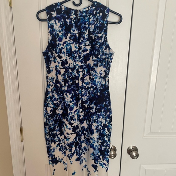 Vince Camuto fitted dress - Picture 2 of 11
